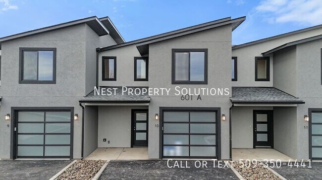 601 S Dorsing St-Unit -A10 in Moses Lake, WA - Building Photo - Building Photo