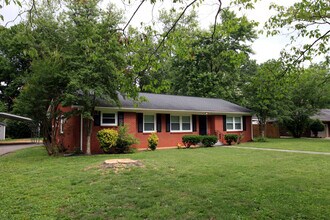 308 S Baird Ln in Murfreesboro, TN - Building Photo - Building Photo