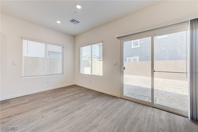 property at 501 Red Lovebird Ave