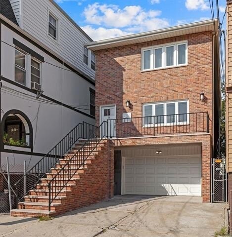 36 Grace St in Jersey City, NJ - Building Photo