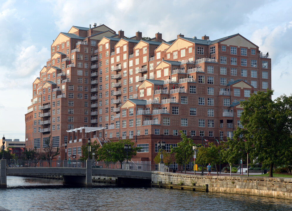 Scarlett Place in Baltimore, MD - Foto de edificio