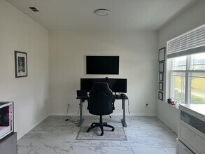 11877 Tidal Aly in Orlando, FL - Building Photo - Building Photo