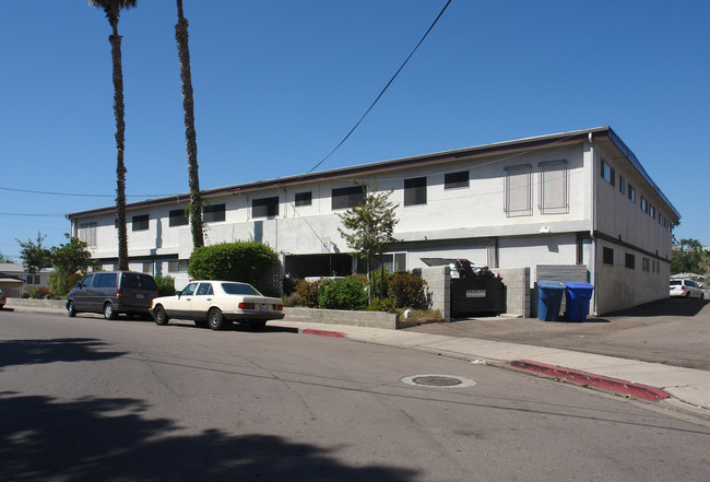 7630-7632 Sturgess Ave in La Mesa, CA - Building Photo - Building Photo