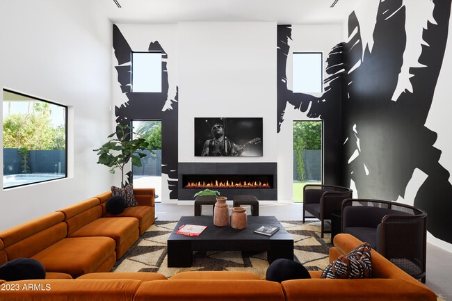 property at 13625 N 88th Pl