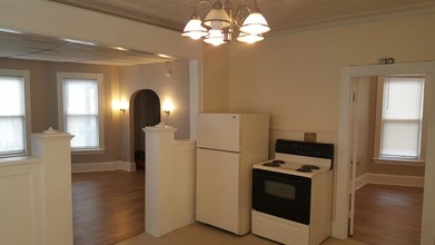 Lewiston Multi-Family Property in Lewiston, ME - Building Photo - Interior Photo