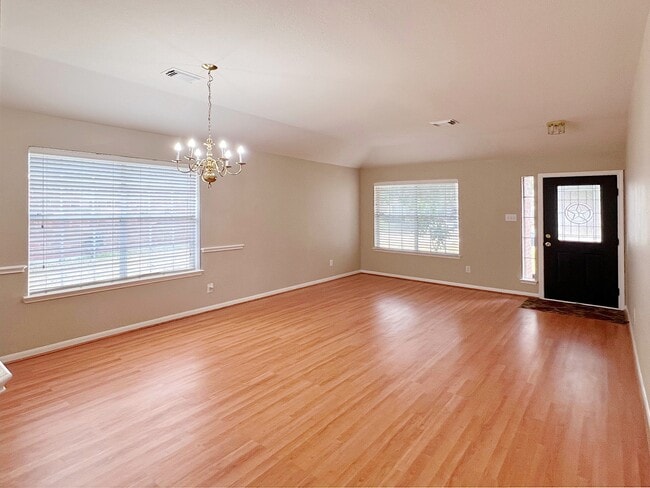 property at 2823 Park Springs Ln