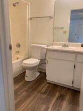 1104 Elmer St in Chico, CA - Building Photo - Building Photo