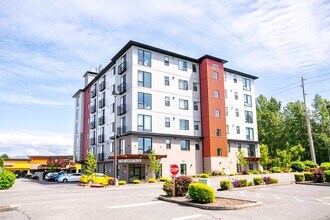 The Vantage - Bellingham's Premier Apartment Building in Bellingham, WA - Foto de edificio - Building Photo