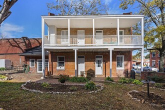 1921 S 11th St, Unit C in St. Louis, MO - Building Photo - Building Photo