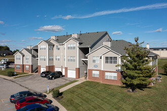 Delaware Crossing Apartments in Independence, KY - Foto de edificio - Building Photo