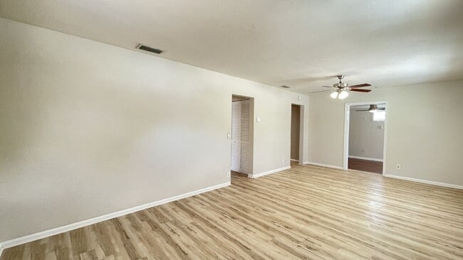 116 E Central Blvd