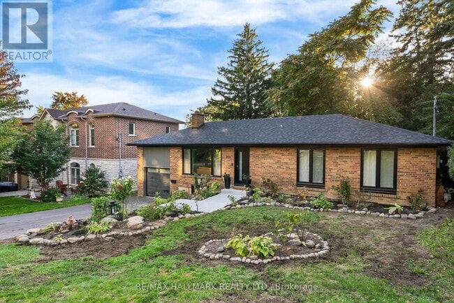 property at 304 East Ave