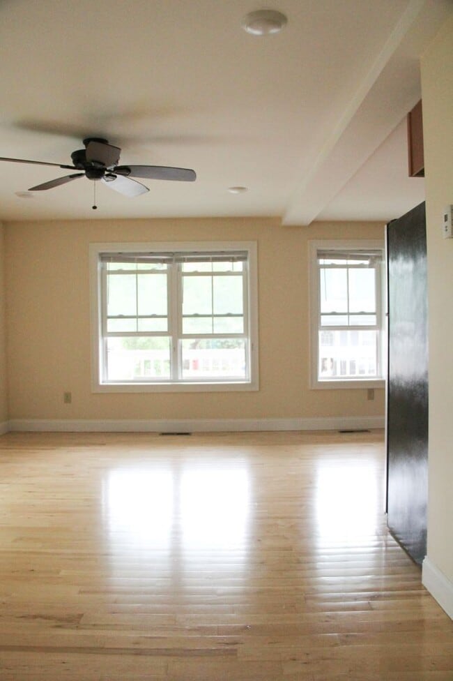 57 Hyde St in Burlington, VT - Building Photo - Building Photo