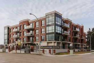 Bentley Condo in Edmonton, AB - Building Photo - Building Photo