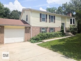 8705 38th Ave in College Park, MD - Building Photo