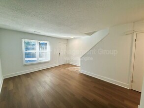 258 Fleming Rd in Charleston, SC - Building Photo - Building Photo