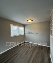803 Tomahawk Blvd in Kokomo, IN - Building Photo - Building Photo