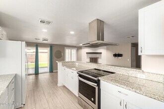 1512 West Mariposa Dr in Chandler, AZ - Building Photo - Building Photo