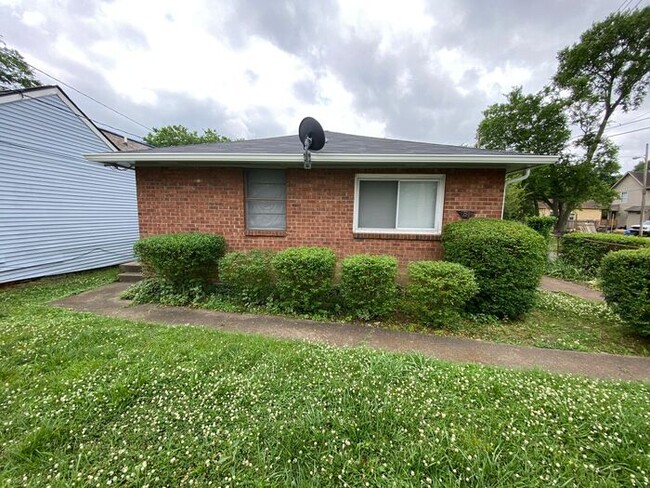 81 Green St in Nashville, TN - Building Photo - Building Photo