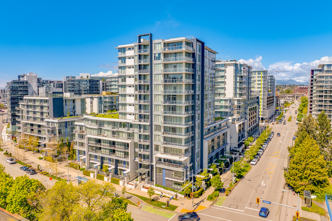 Concord Galleria in Richmond, BC - Building Photo