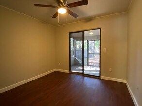 2014 SW 70th Terrace in Gainesville, FL - Building Photo - Building Photo