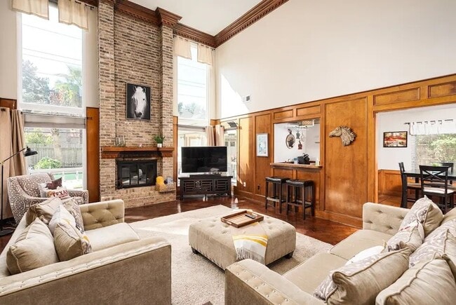 property at 3427 Aspen Bend Dr