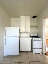 1737 N Sycamore Ave in Los Angeles, CA - Building Photo - Building Photo