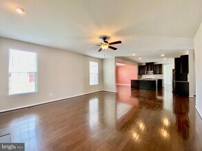 3250 Fledgling Cir in Woodbridge, VA - Building Photo - Building Photo