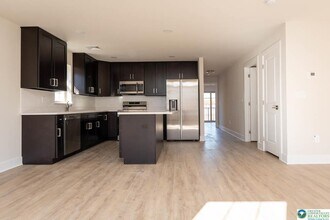 1513 Maple St in Bethlehem, PA - Building Photo - Building Photo