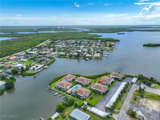 property at 330 Kon Tiki Dr