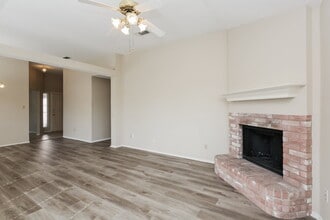 7313 Wagonwheel Rd in Fort Worth, TX - Building Photo - Building Photo