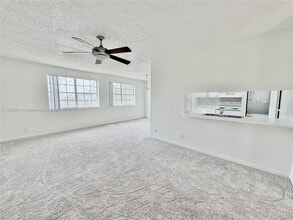 8734 SW 3rd St in Pembroke Pines, FL - Building Photo - Building Photo