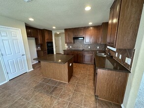 8912 Privilege Point in Converse, TX - Building Photo - Building Photo