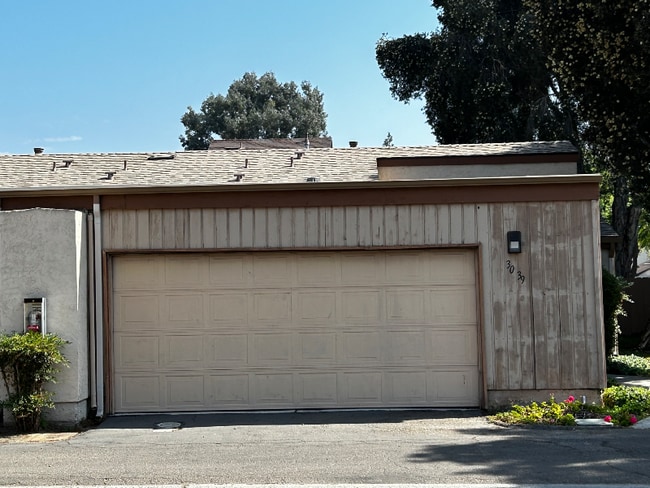 3039 Plaza Leonardo in Bonita, CA - Foto de edificio - Building Photo