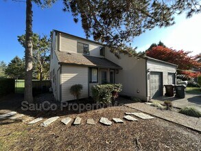 20635 NW Lapine Way in Portland, OR - Building Photo - Building Photo