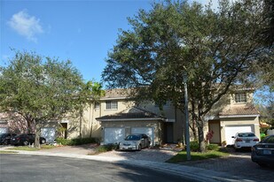 4030 NW 90th Way in Sunrise, FL - Building Photo
