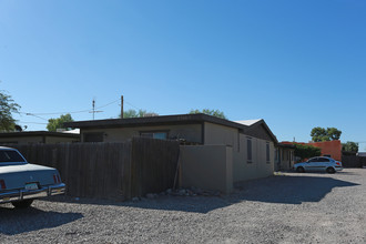 5760 E 23rd St in Tucson, AZ - Building Photo - Building Photo