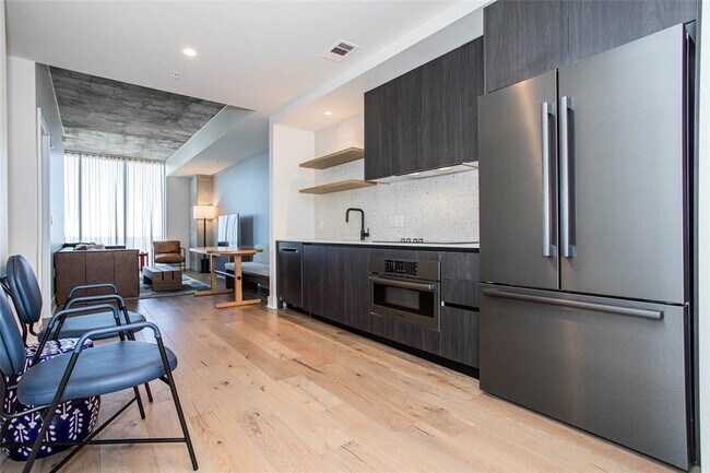 48 East Ave in Austin, TX - Building Photo - Building Photo