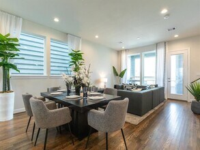 3036 Charline in Houston, TX - Building Photo - Building Photo