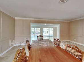 7 Barbuda Rd in Englewood, FL - Foto de edificio - Building Photo