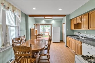 120 Aldrich Pl in Buffalo, NY - Building Photo - Building Photo