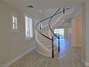 927 Via Canale Dr in Henderson, NV - Building Photo - Building Photo