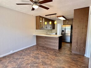 3266 Loma Riviera Dr in San Diego, CA - Building Photo - Building Photo