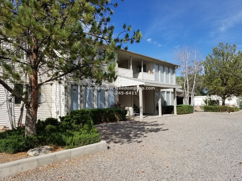 558 1/2 Garfield Dr in Grand Junction, CO - Building Photo