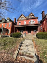 226 Stratford Ave in Pittsburgh, PA - Building Photo - Building Photo