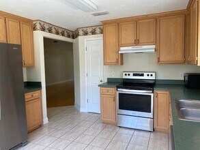 1763 Newman Ln in Tallahassee, FL - Building Photo - Building Photo