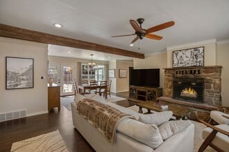 407 Woodland Dr in Woodland Park, CO - Building Photo - Building Photo