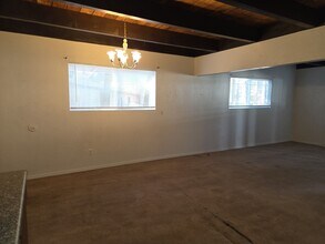 1135 Wildwood Ave in South Lake Tahoe, CA - Building Photo - Building Photo