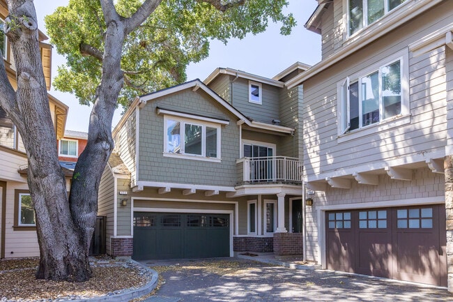 property at 111 Mirabel Pl