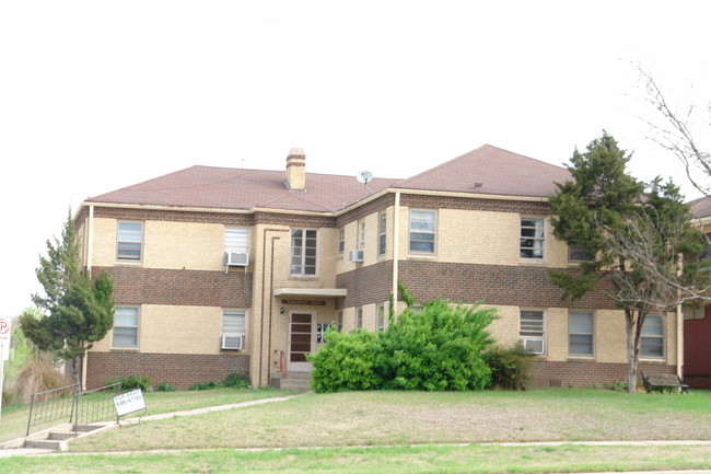 Lyndon Hall in Wichita, KS - Building Photo - Building Photo